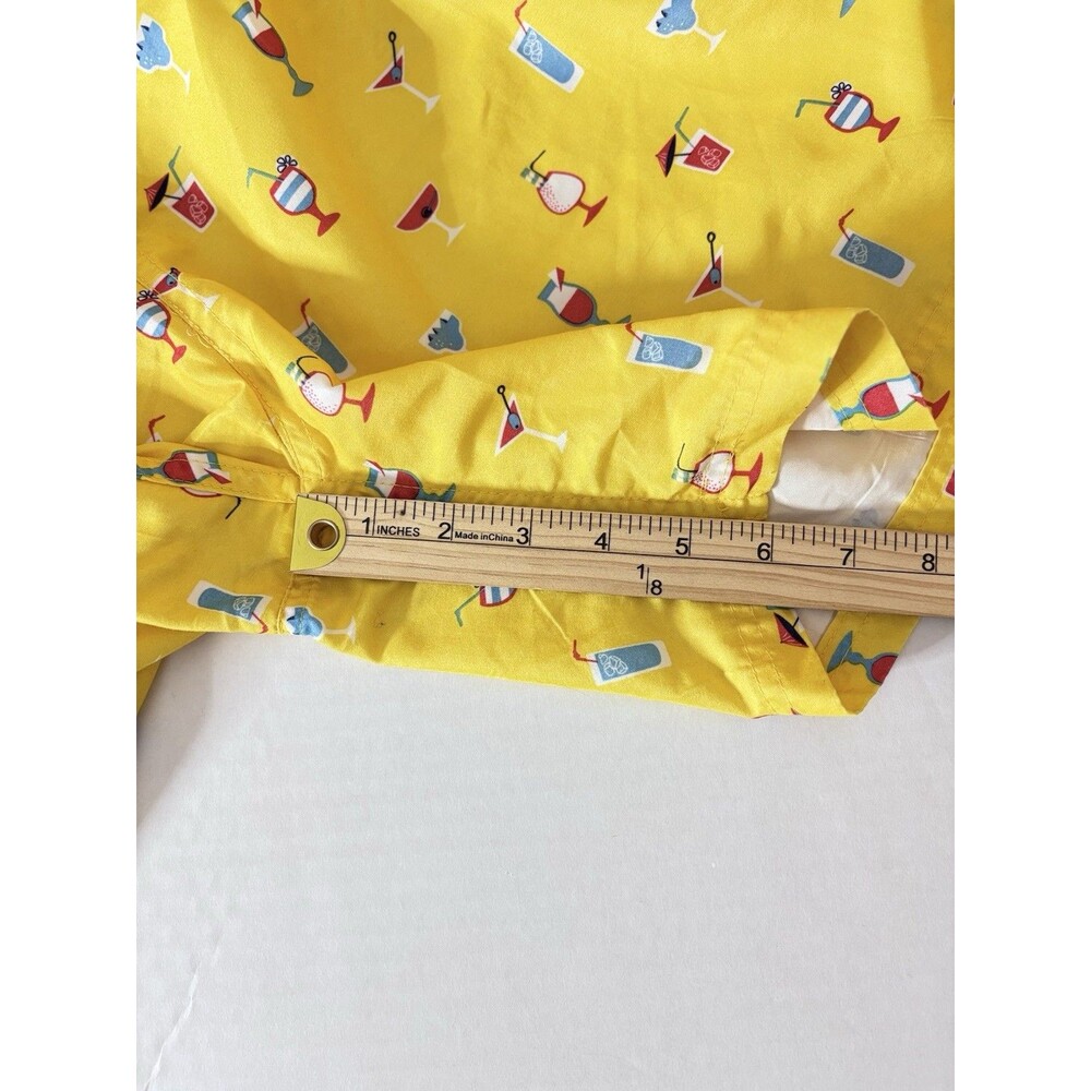 BROKEN Threads Men’s Yellow Cocktail Print Swim Trunks Shorts Size L - Picture 5 of 7